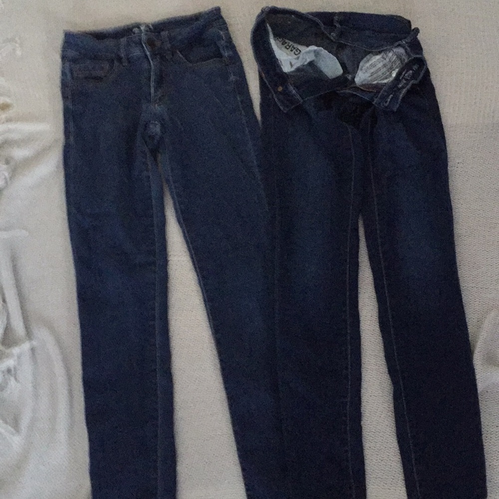 2 pairs of garage jeans size 00